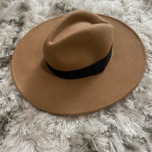 Vici brown belted hat